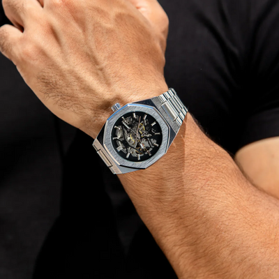 Os 5 Relógios Minimalistas que Todo Homem Sofisticado Deveria Ter